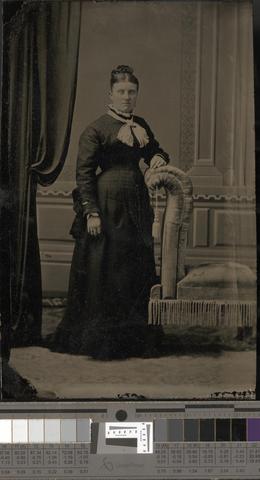 Tintype of standing woman [b001] [133] show page link