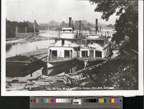 On the Willamette River, Salem, Oregon. #166., c. 1913 [b001] [145] show page link