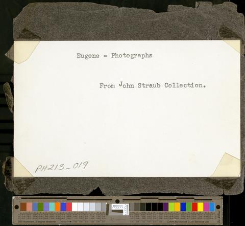Album: John Straub photographs, 1900-1902 [b001] [019] [002] show page link