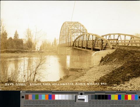 No. 79 Steel Bridge over the Willamette River, Eugene, Oregon., c. 1910 [b001] [012] show page link