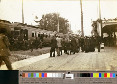 Oregon Electric Celebration, Eugene., October 15, 1912 [b001] [007] show page link